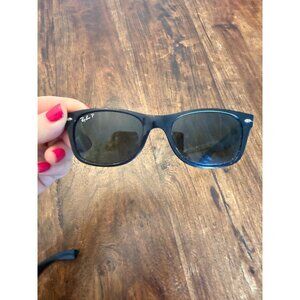 Ray-Ban New Wayfarer Polarized Sunglasses RB2132 Black Frame FLAW